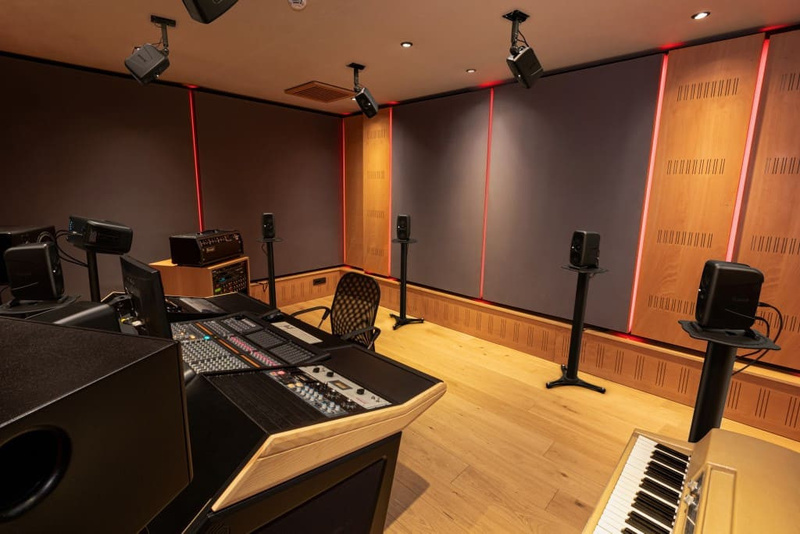 IK iLoud MTM MKII Immersive Bundle - zestaw 11 monitorów