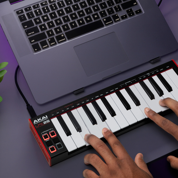 AKAI LPK 25 MKII - Mini klawiatura sterująca USB/MIDI