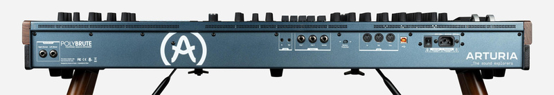 ARTURIA VT-737SP – channel strip z lampowym preampem