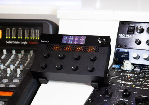 Freqport FreqTube FT-1 - 4 kanałowy procesor lampowy