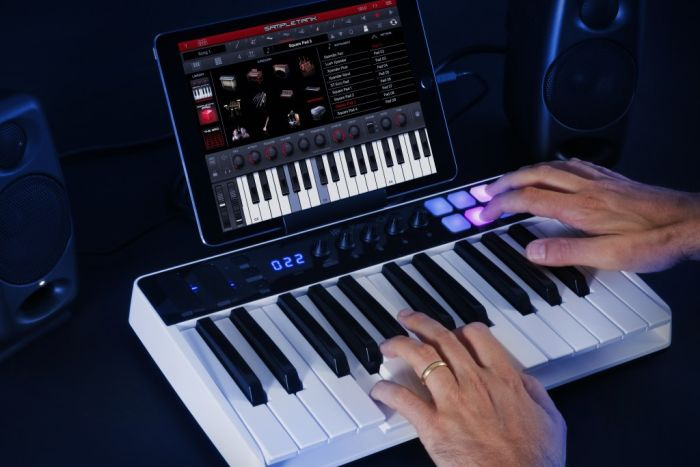 IK iRig Keys I/O 25 - Klawiatura sterująca